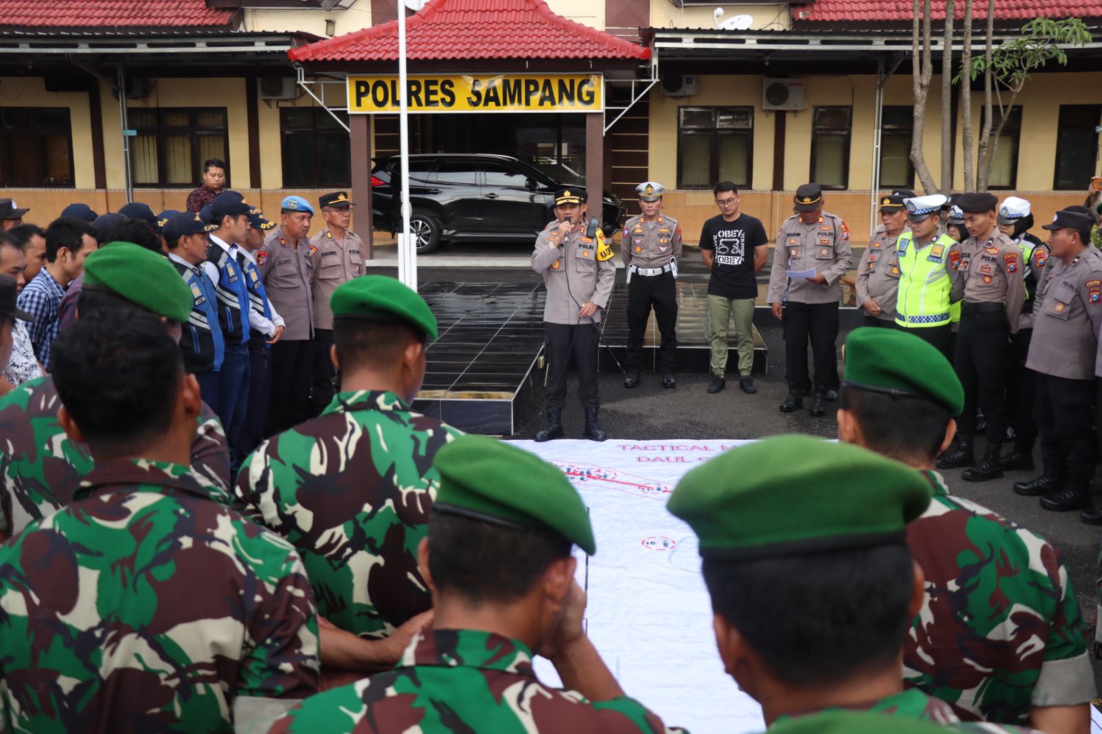 Sinergitas Dan Soliditas Tni Polri Dan Pemkab Sampang Faktor Utama