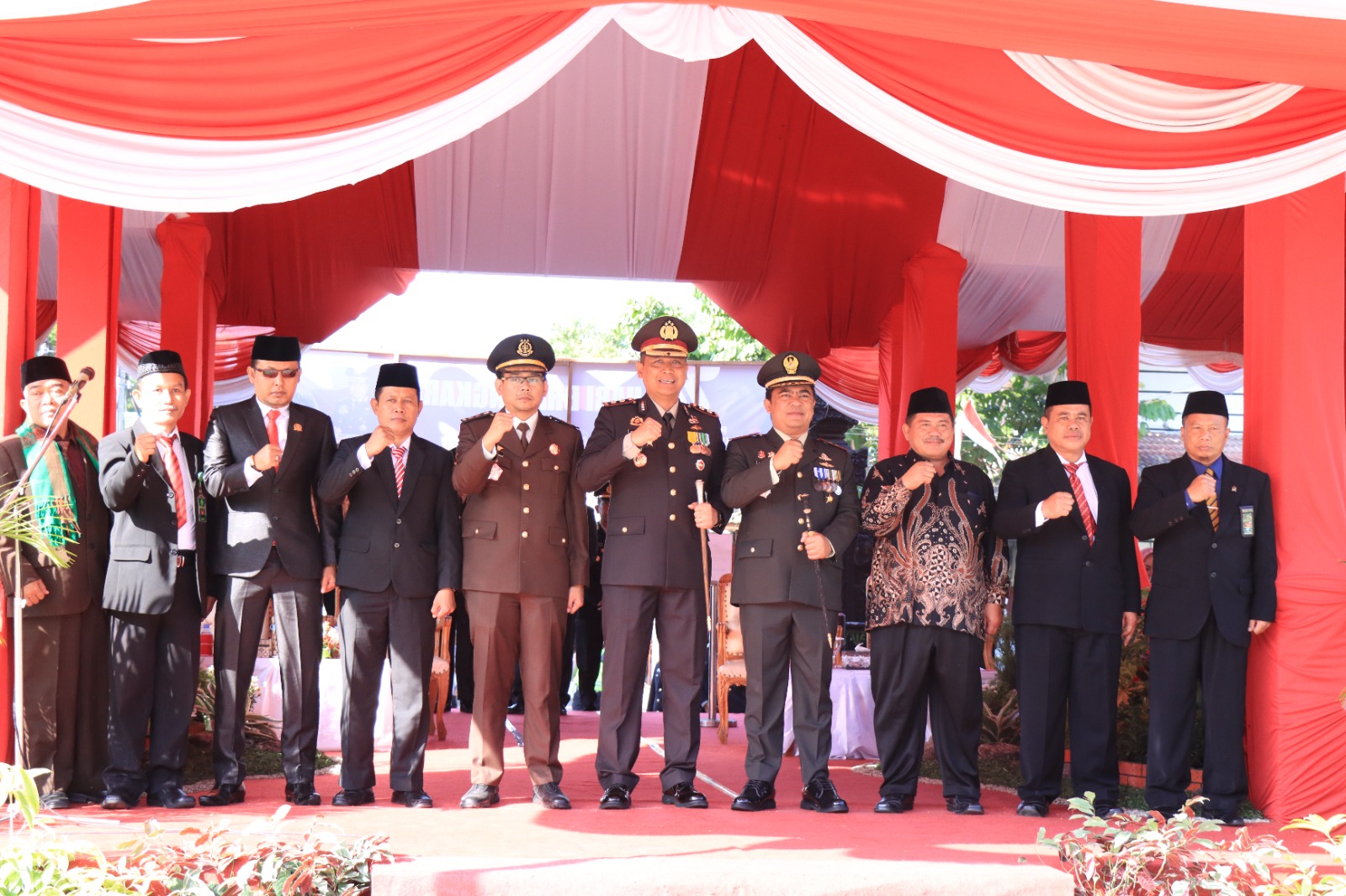 Polres Bojonegoro Gelar Upacara Hari Bhayangkara Ke – 77 Tahun 2023 ...